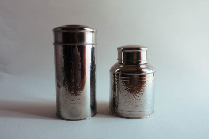 勝立生活百貨の茶缶